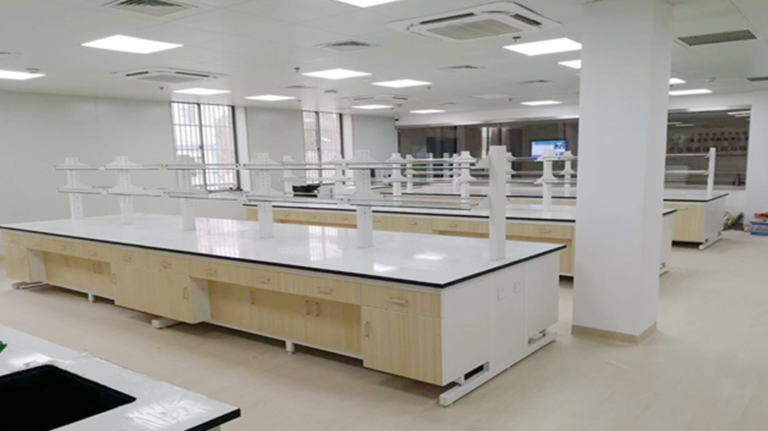 上海大學-實驗室家具工程案例